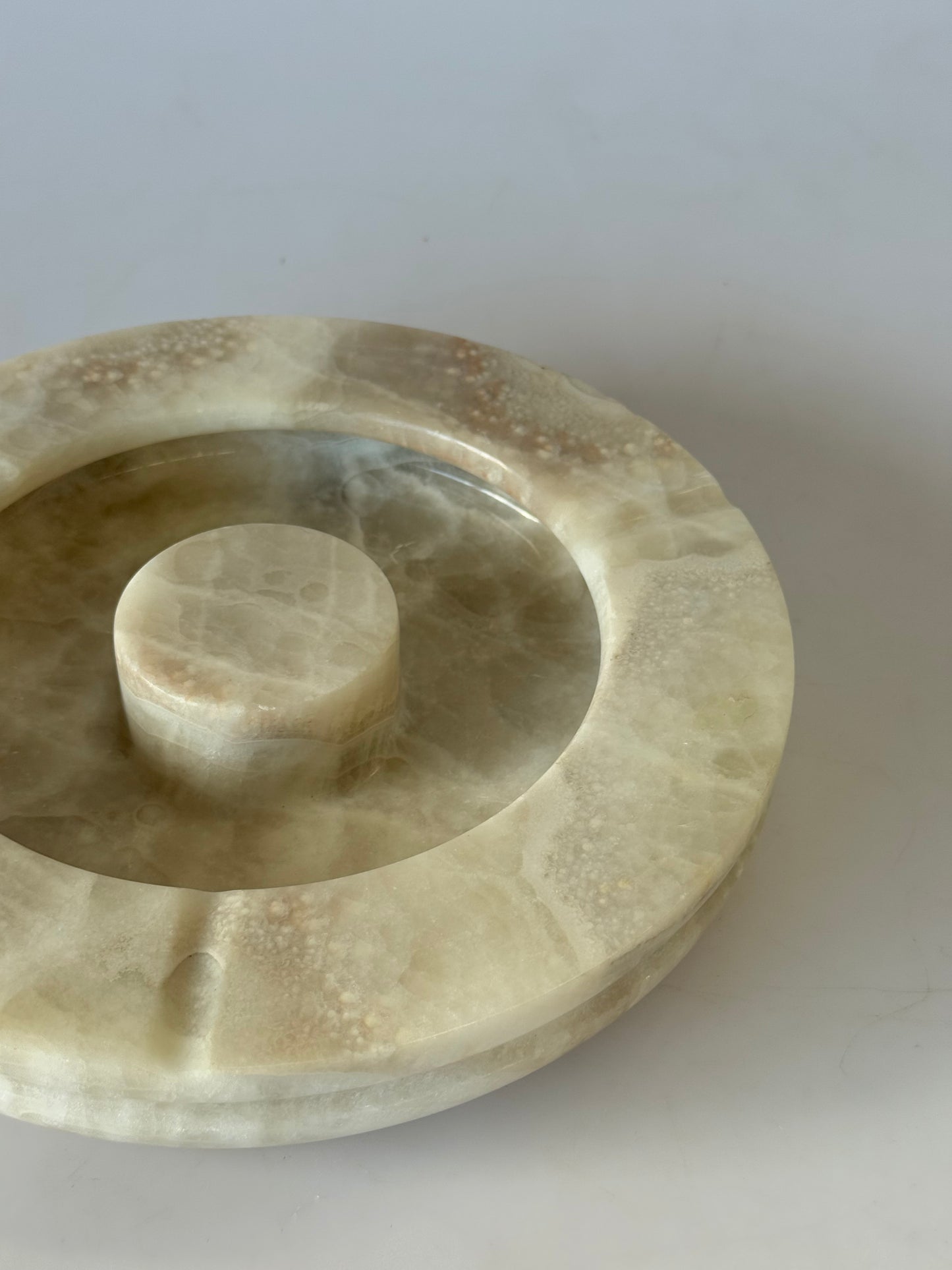 Vintage Italian Alabaster Centre Piece