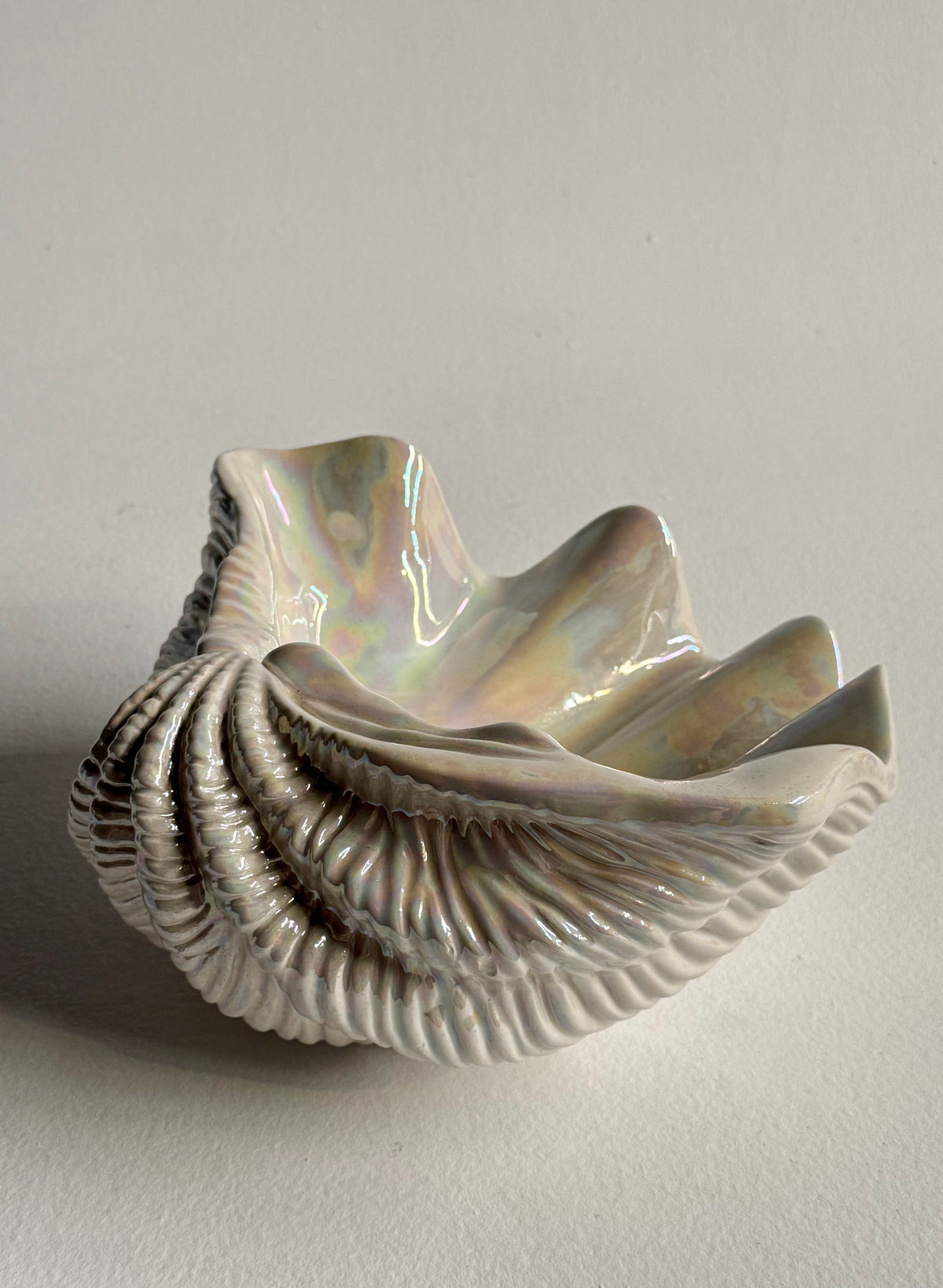Italian Opalescent Ceramic Shell