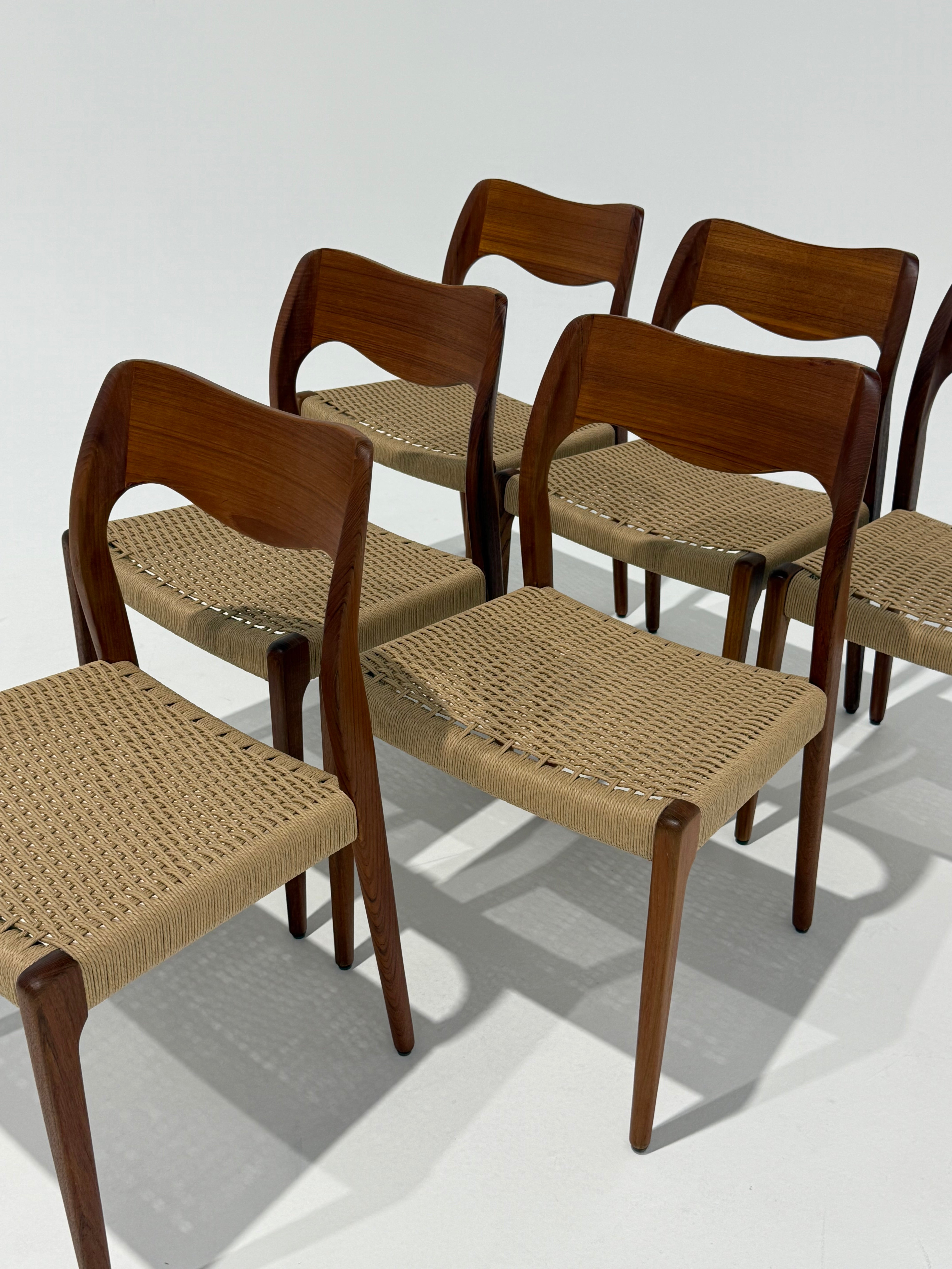Set of 6 Danish JL Moller Model 71 Dining Chairs