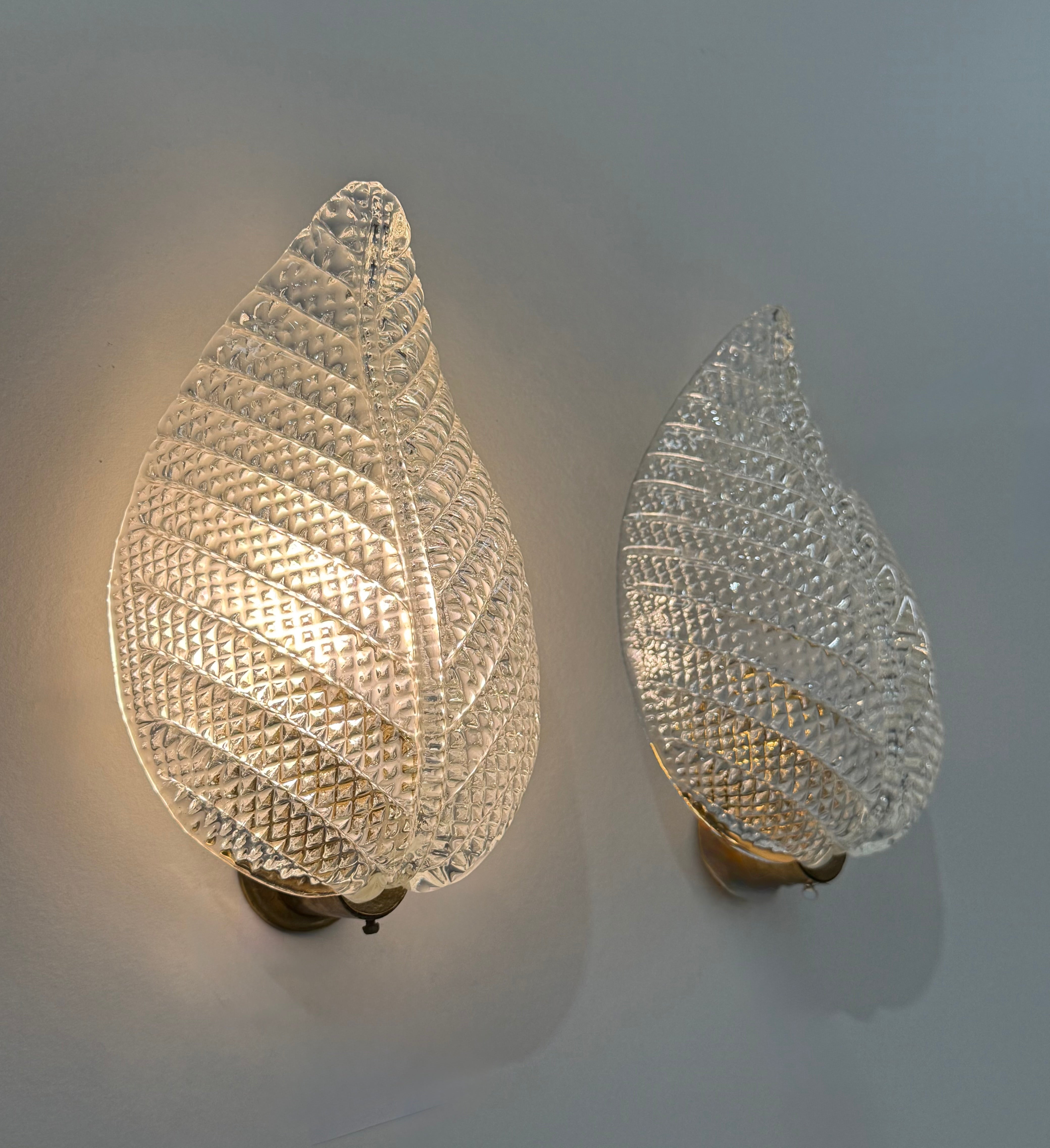 Pair of Murano Glass Foglia Wall Lights
