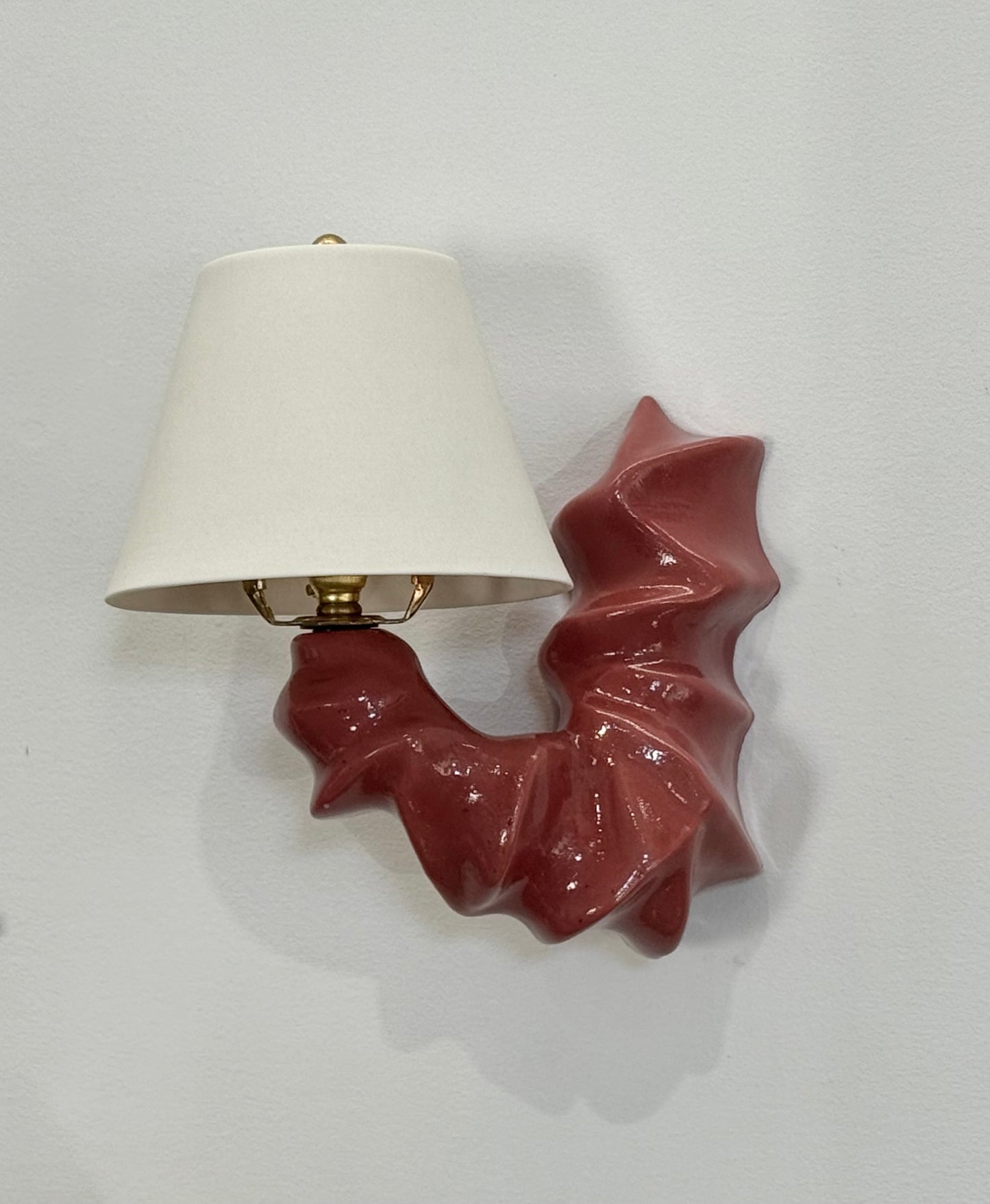 ARCO Ceramic Wall Light - Bordeaux Red