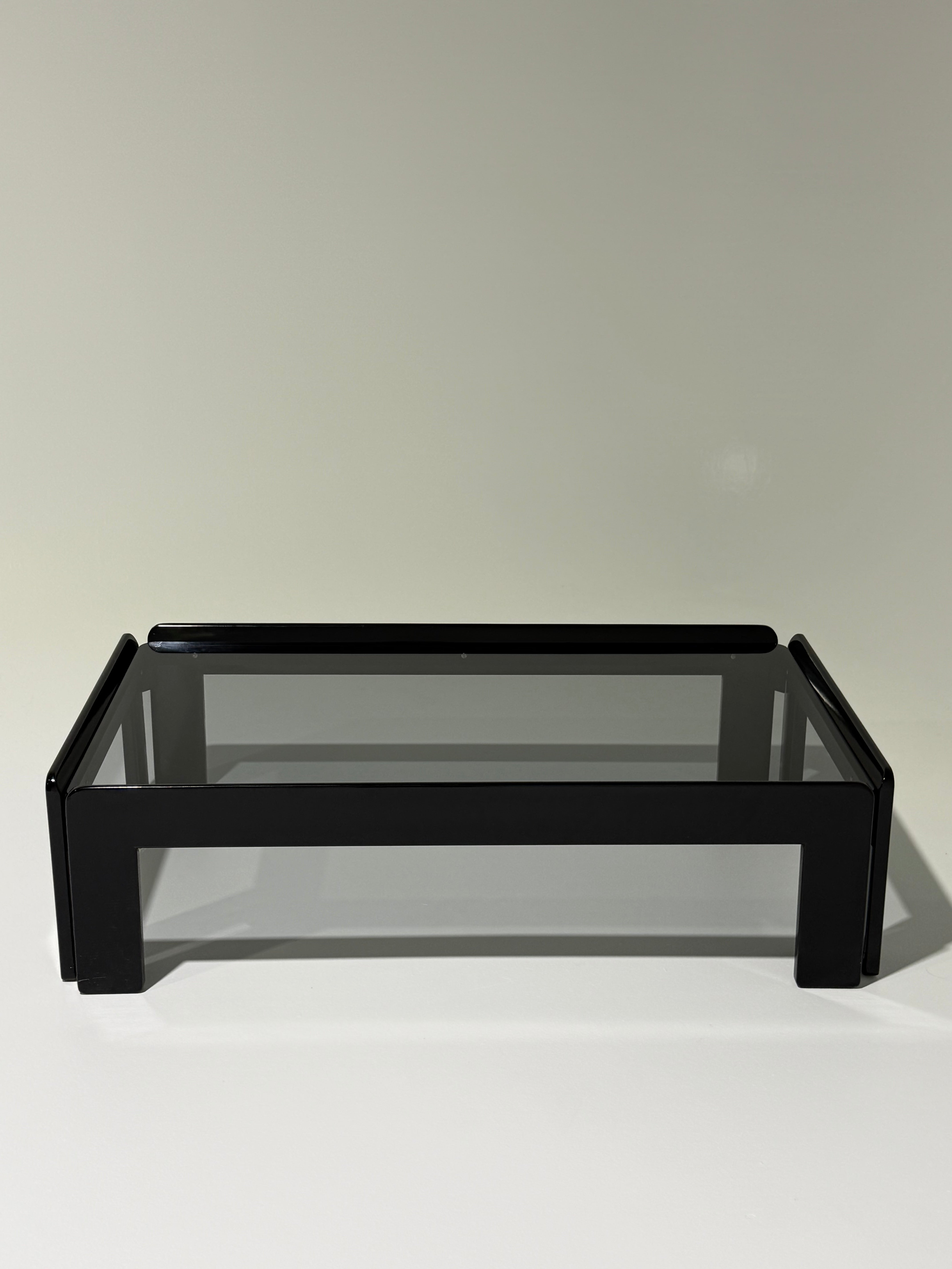 Italian Coffee Table by Afra & Tobia Scarpa