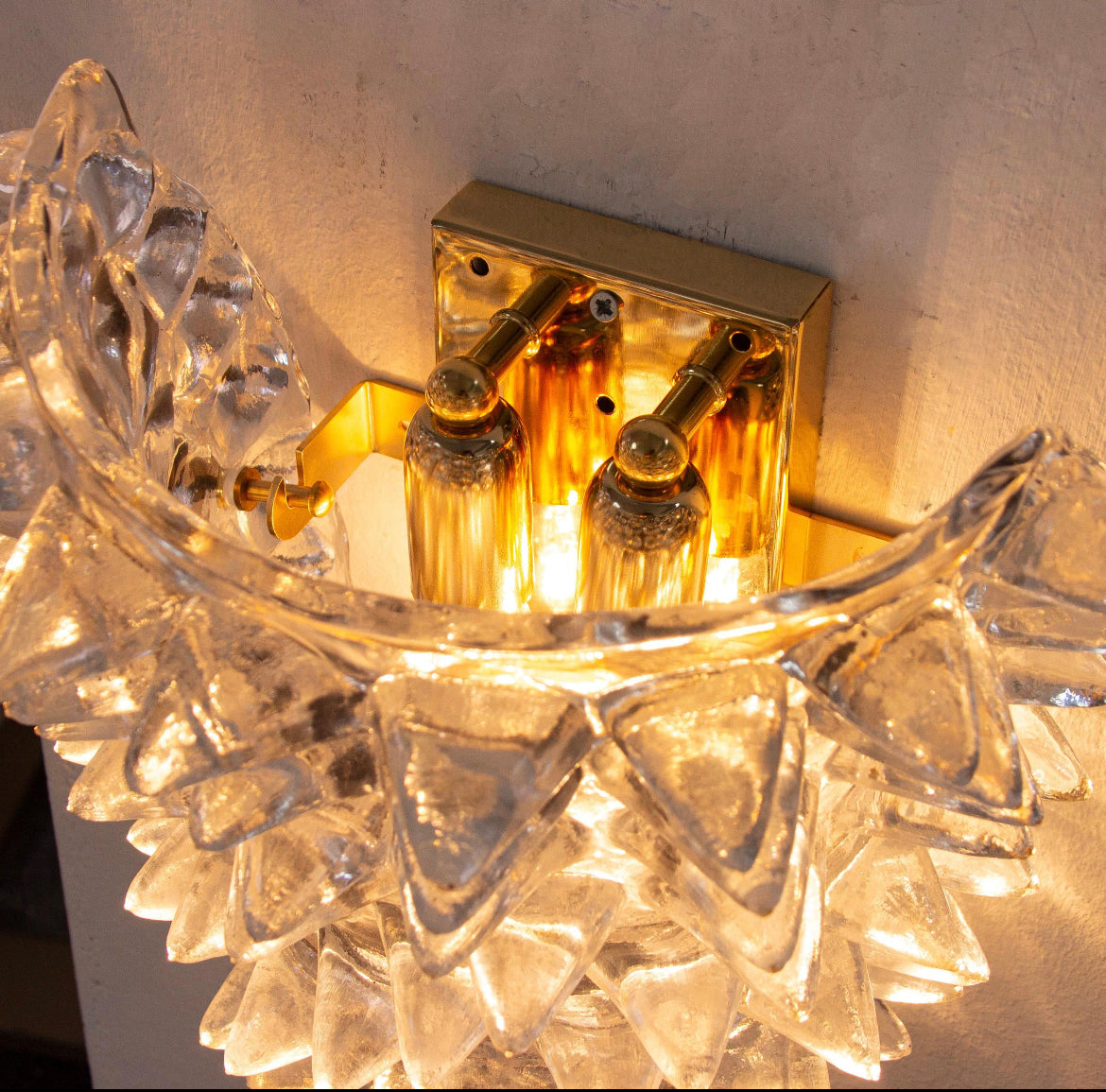 PRE-ORDER: Large Murano Rostrato Wall Light