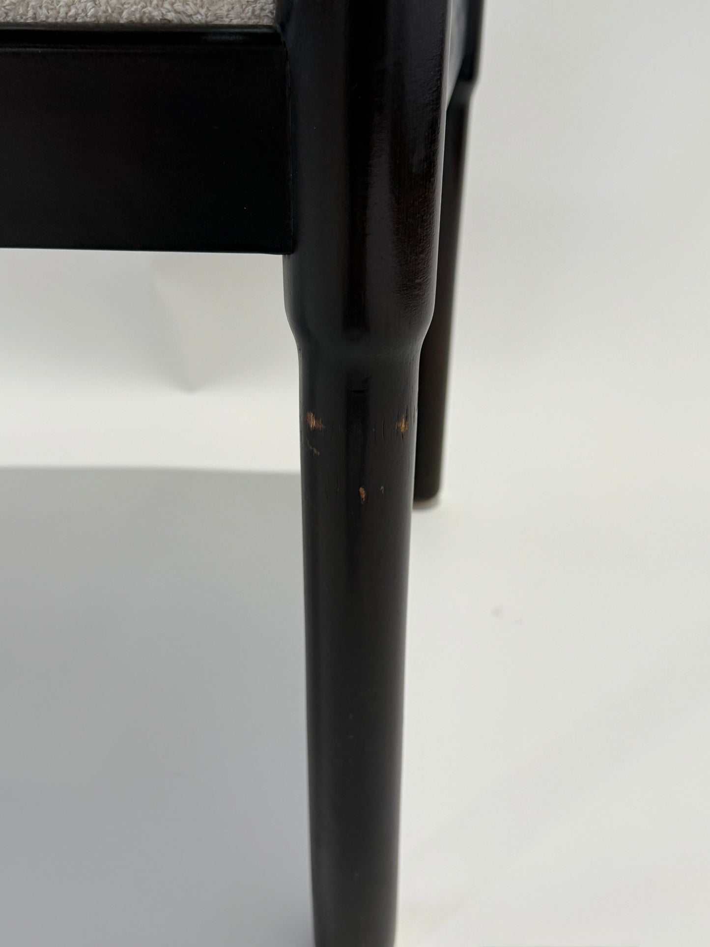 Vico Magistretti “Carimate” Bench Seat by Cassina