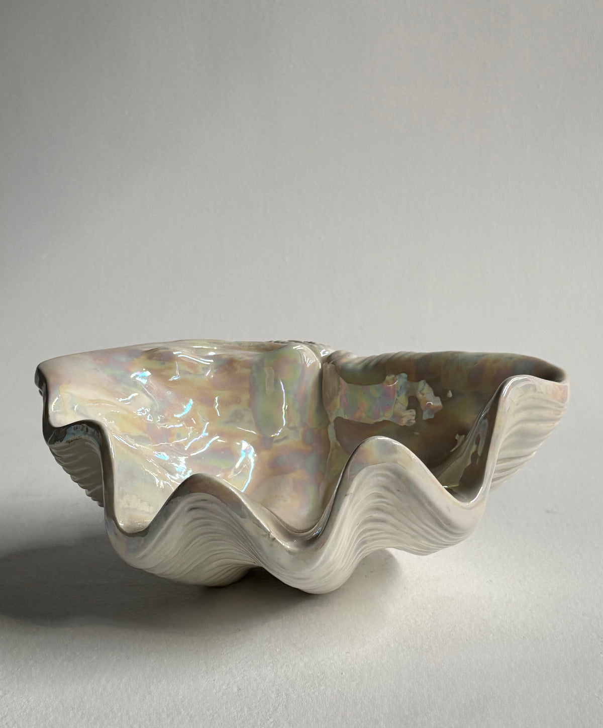 Italian Opalescent Ceramic Shell