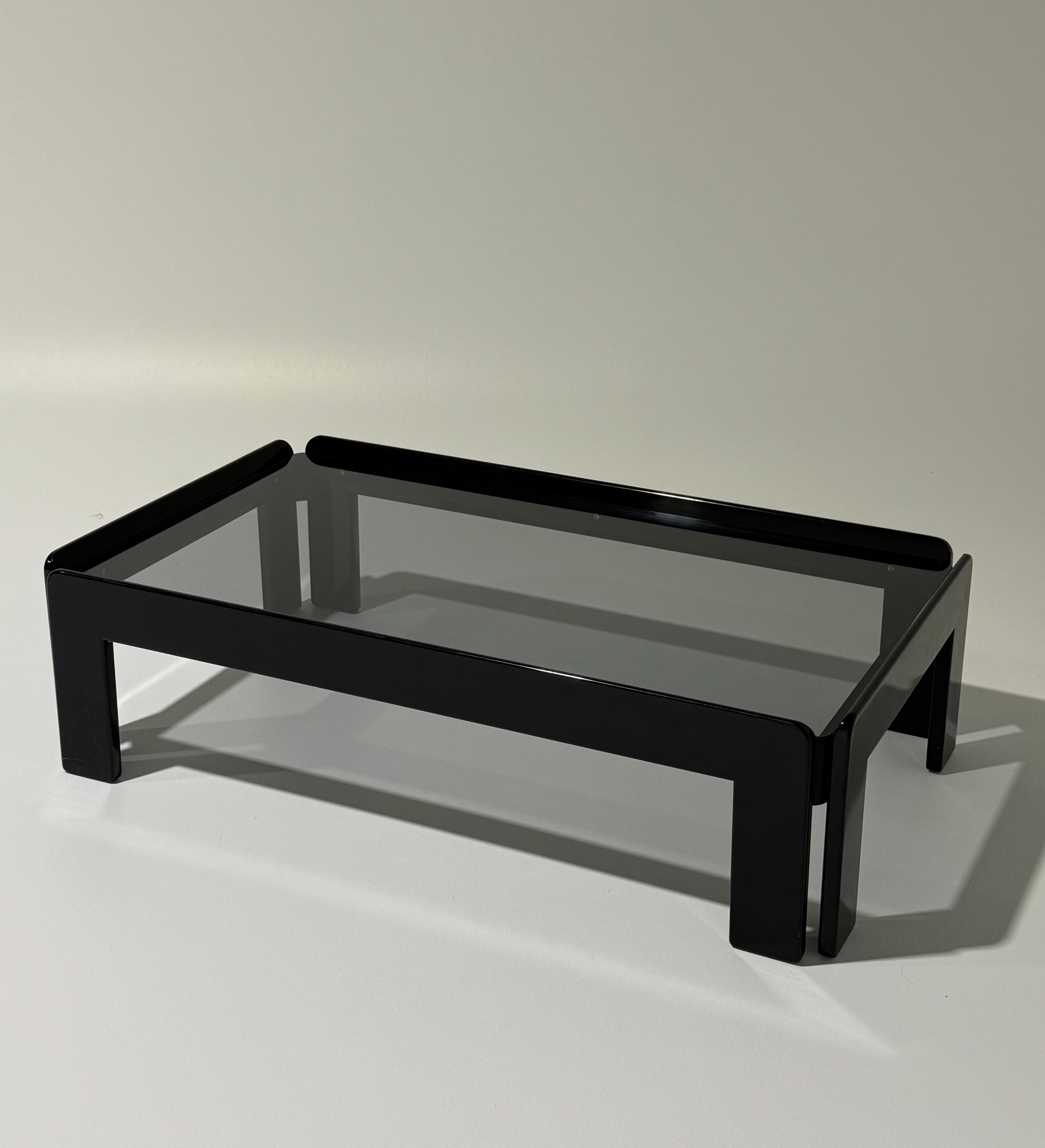 Italian Coffee Table by Afra & Tobia Scarpa