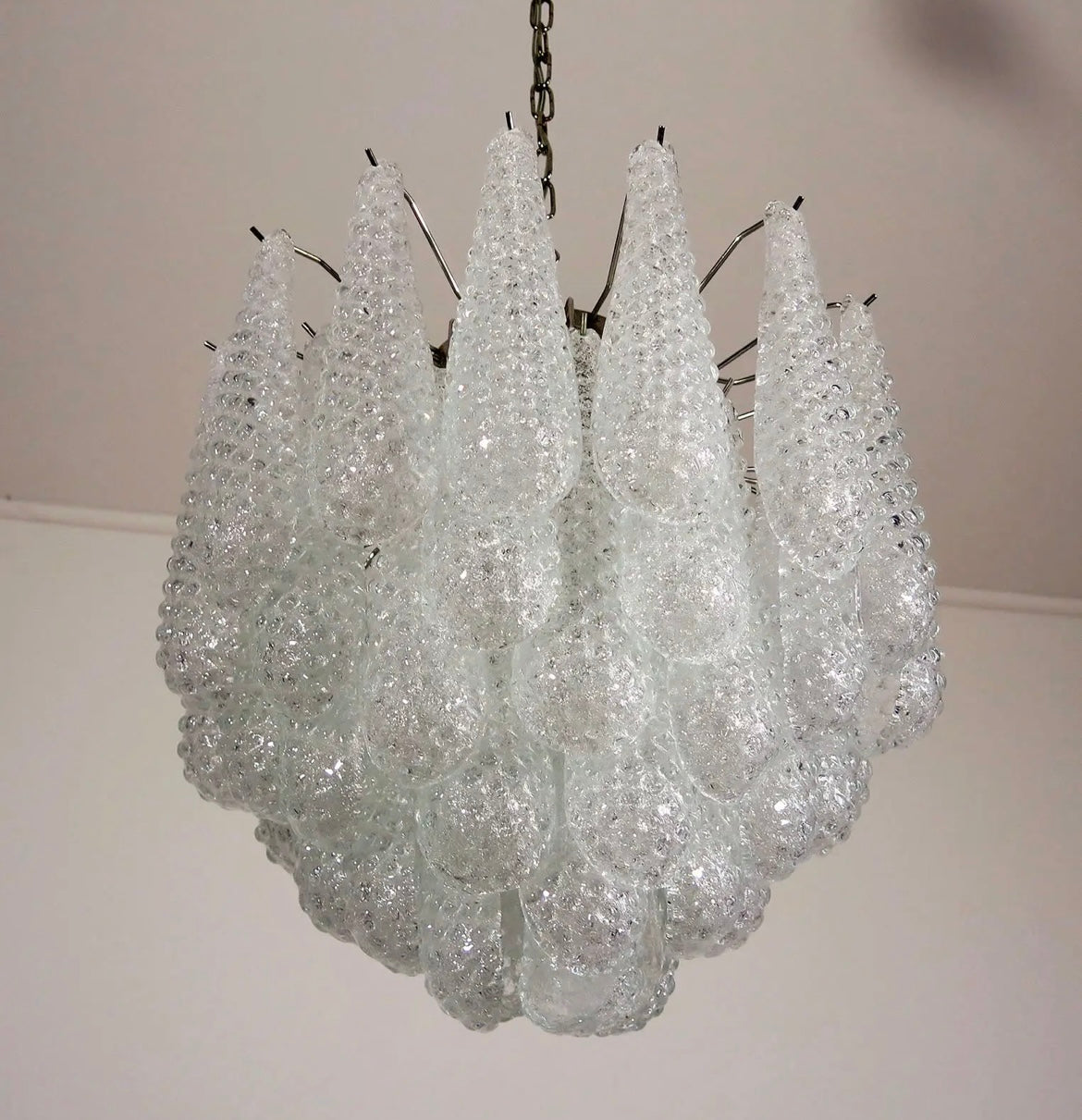 PRE-ORDER Murano Glass Petal Pendant - 41 Petals.