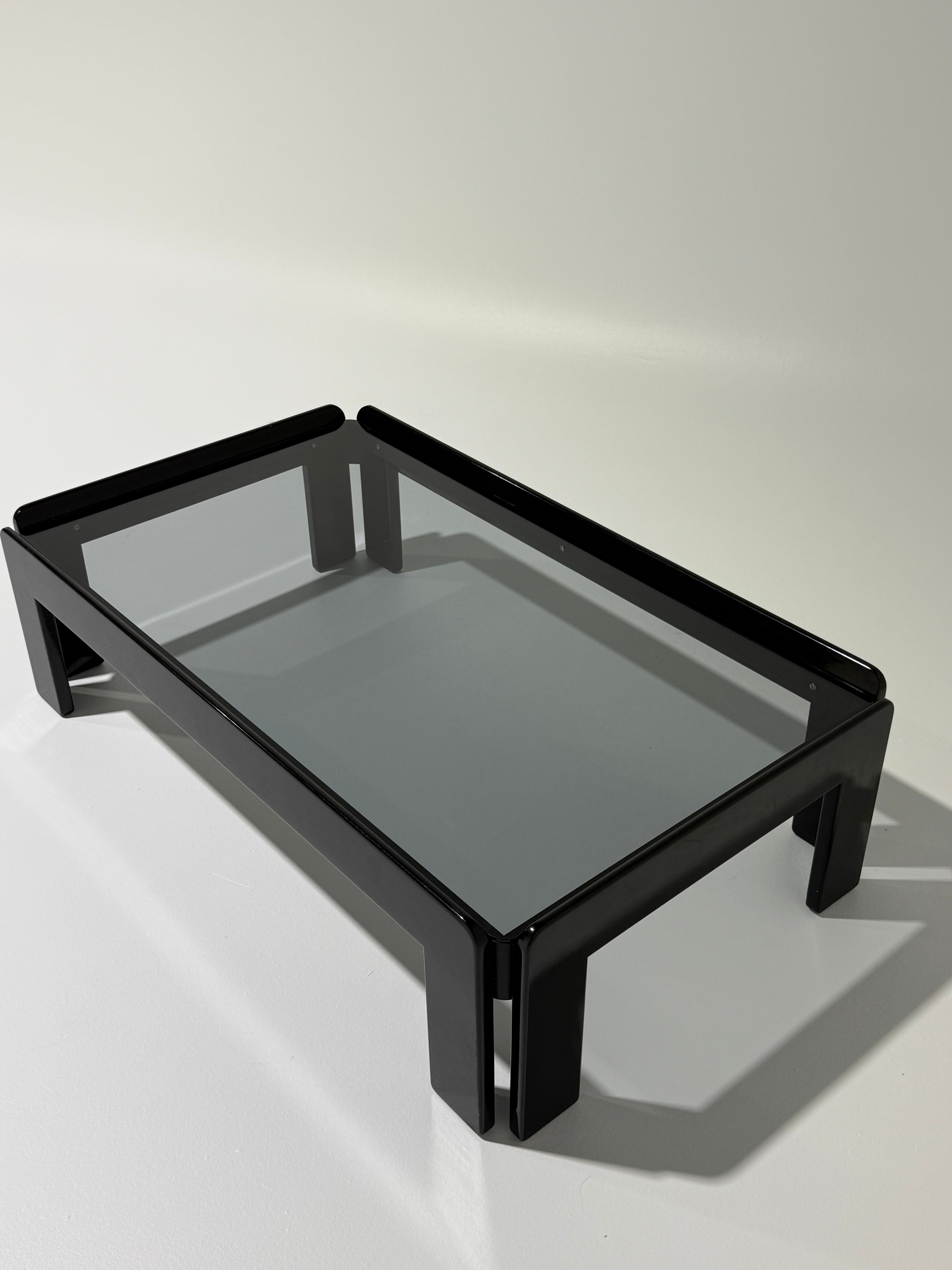 Italian Coffee Table by Afra & Tobia Scarpa