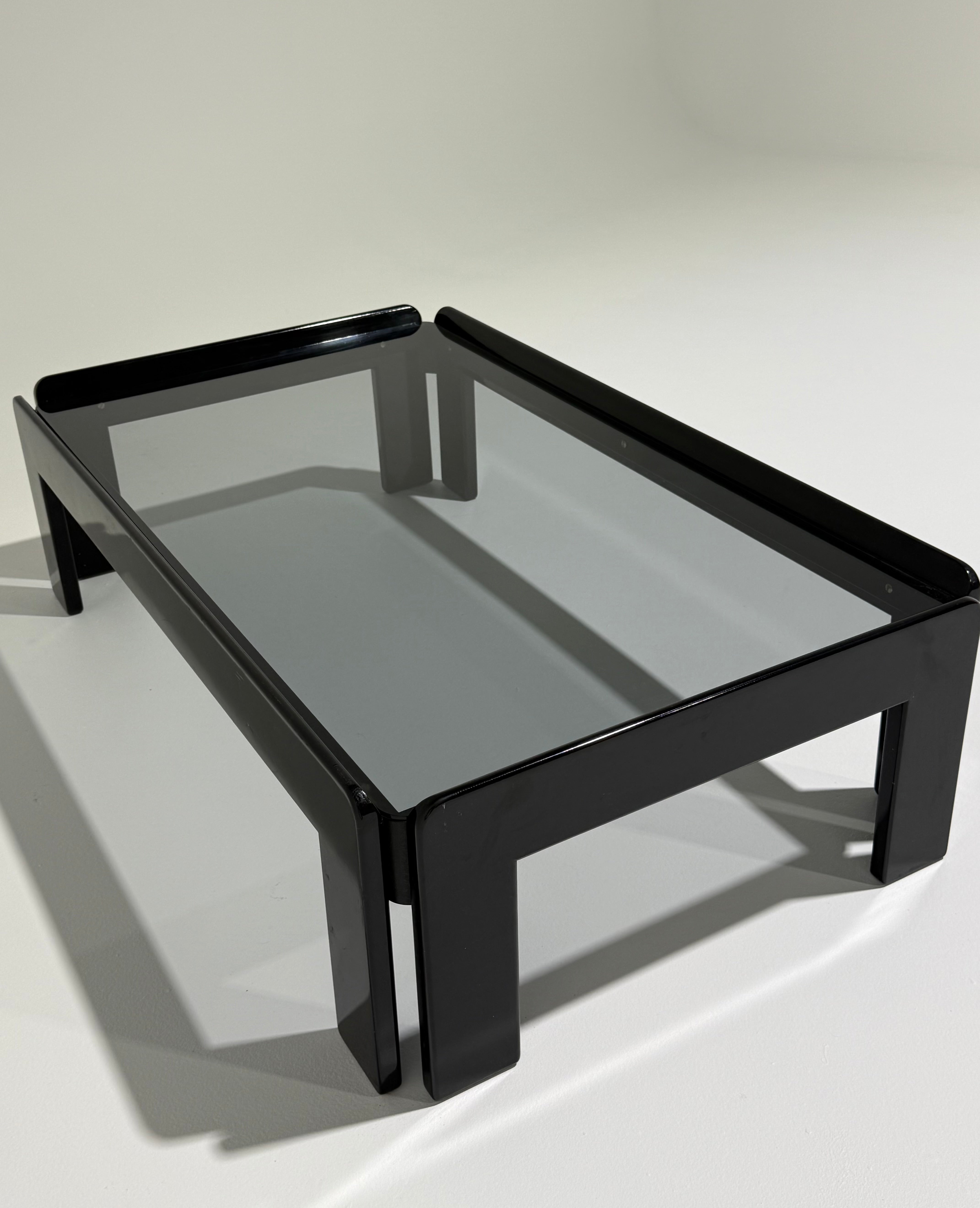 Italian Coffee Table by Afra & Tobia Scarpa