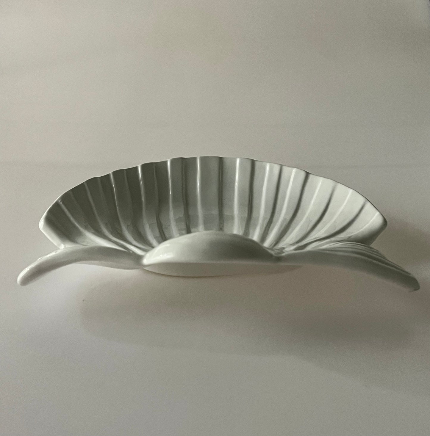 Tommaso Barbi Ceramic Shell Vide Poche